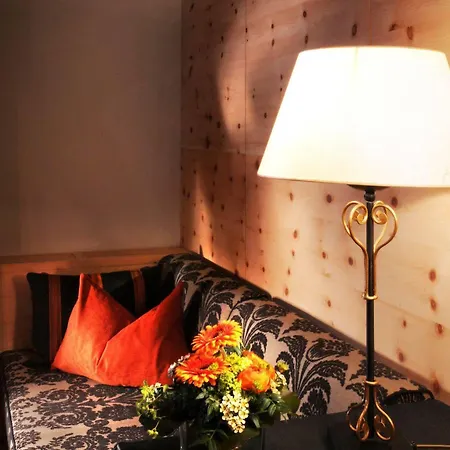 Chalet Brunnenhof Apartment *