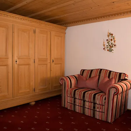 Brunnenhof Apartment St. Anton am Arlberg