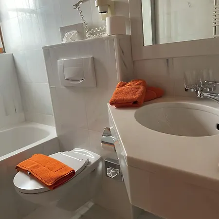 Brunnenhof Apartment *